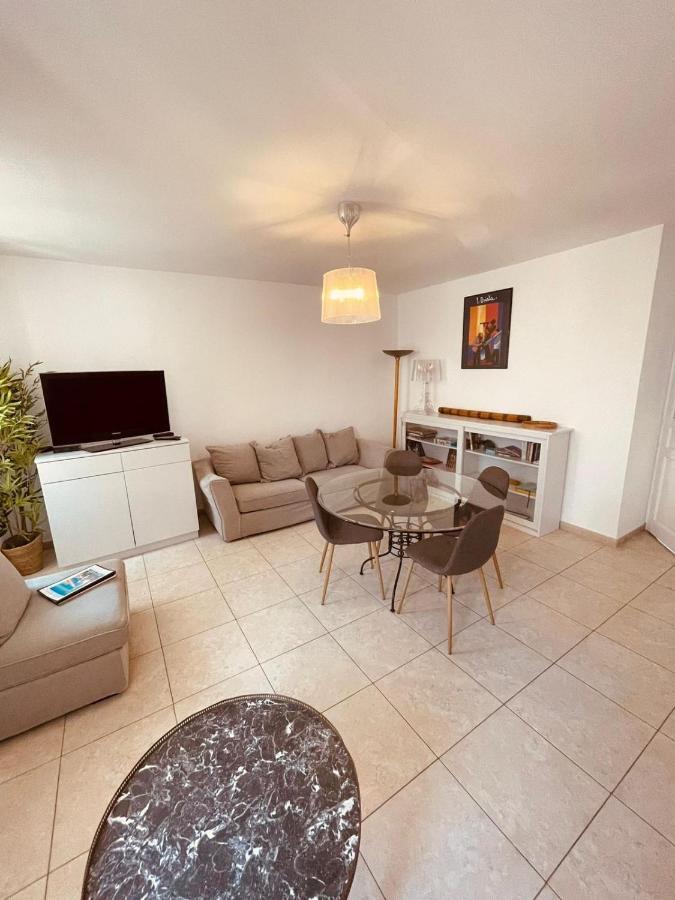 Appartement Cosy T2 - 4 Personnes -Proche De La Mer Marseille Exterior photo